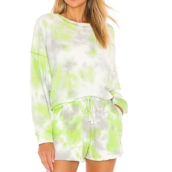 NWT FREE PEOPLE Kelley Washed Tie Dye Sweatshirt & Shorts Set XS - Picture 1 of 8
